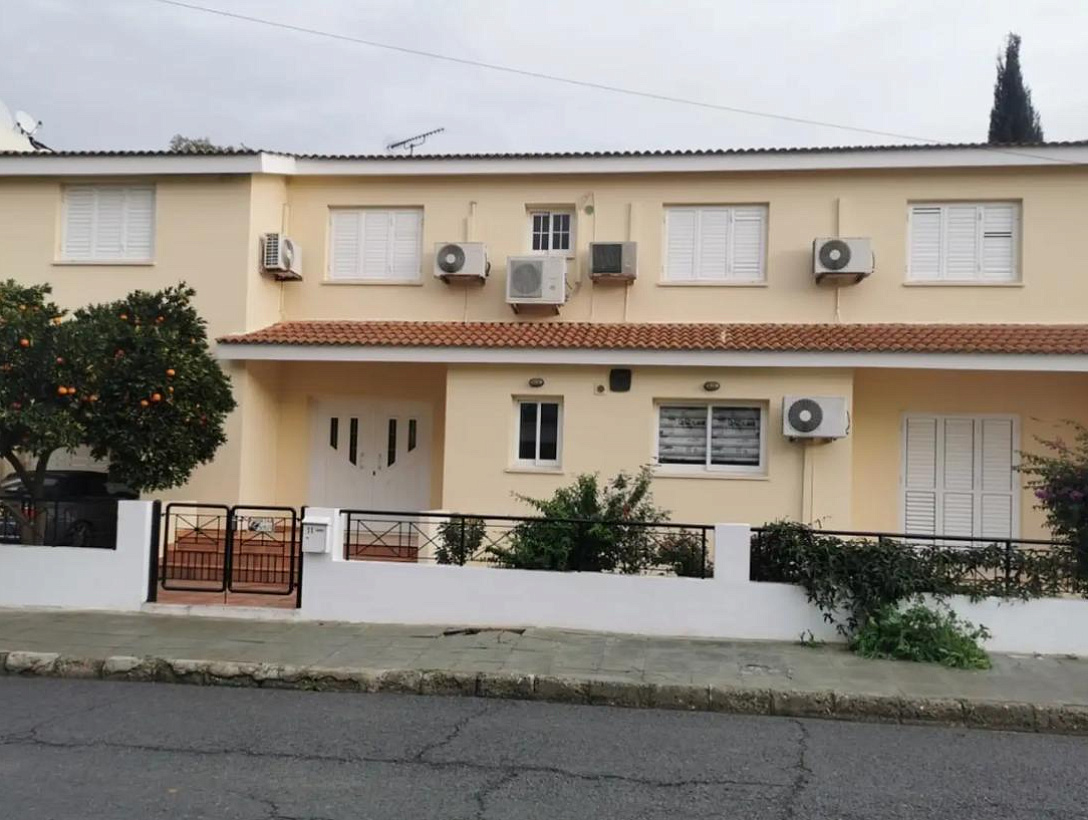 House in Nicosia / Strovolos