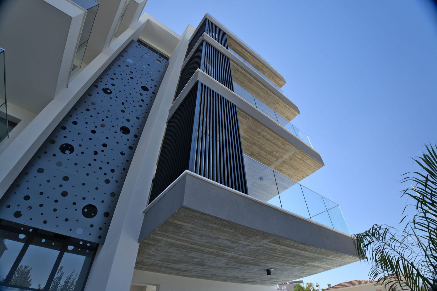 Photo 4: Oxygen, Limnaria, Pafos