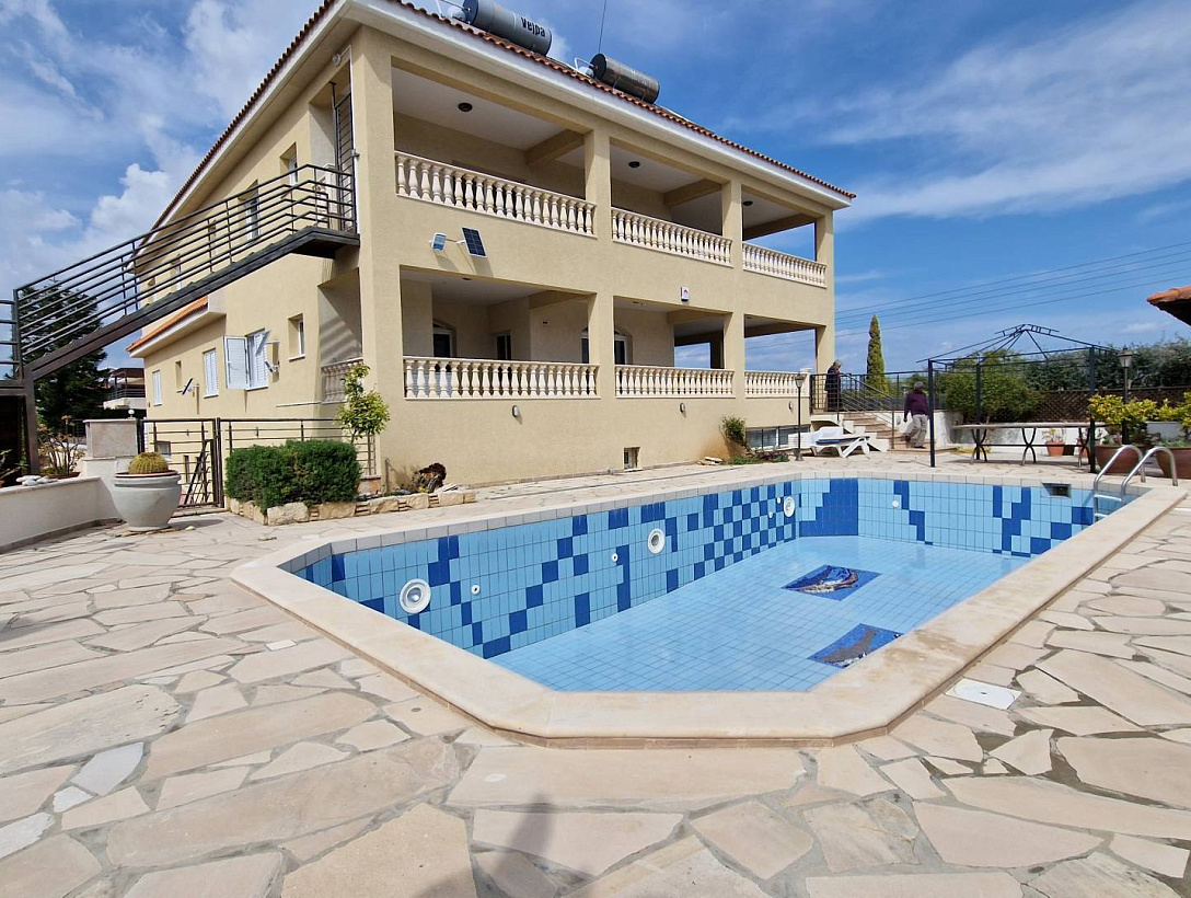 Apartment in Limassol / Kolossi