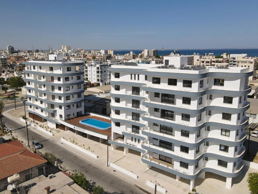New flat in Larnaca / Mackenzie