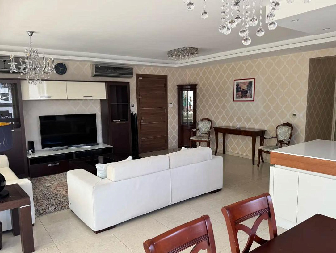 Flat in Nicosia / Engomi