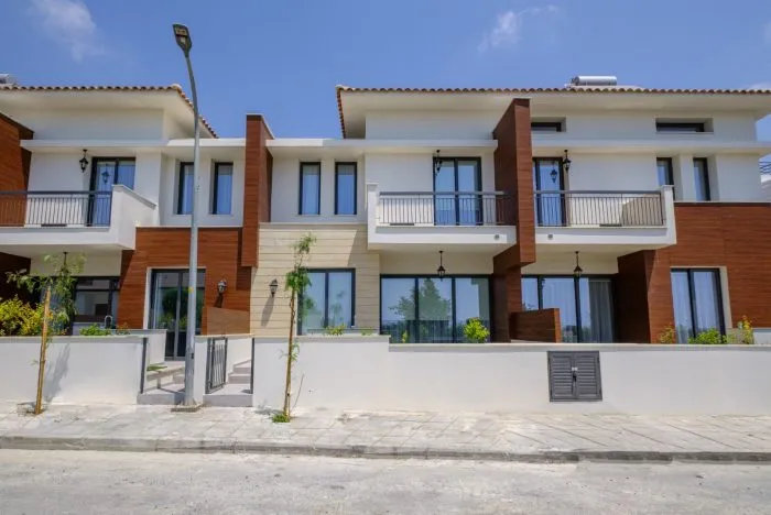 EMERALD HEIGHTS HOUSES