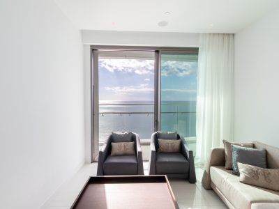 صورة 2: 2-bedroom Apartment c1902, Limassol Del Mar