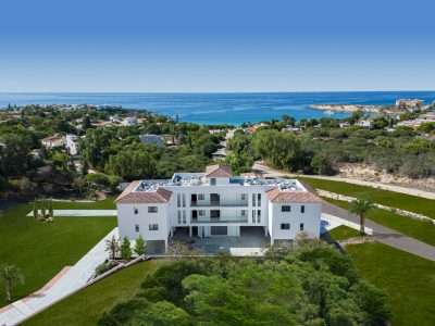 Photo 1: 1-bedroom Apartment 202, Block B4, Coral Gardens