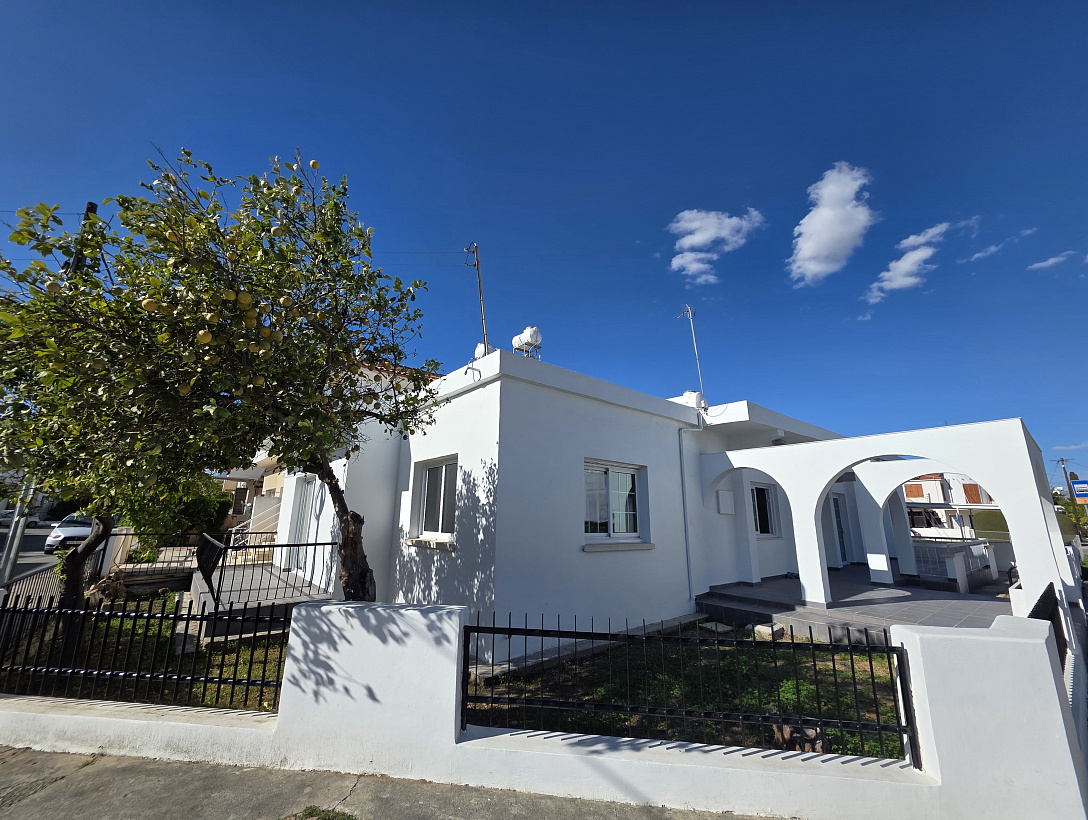 House in Larnaca / Faneromeni