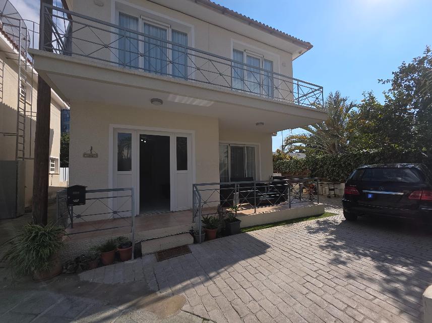 House in Limassol / Agios Athanasios